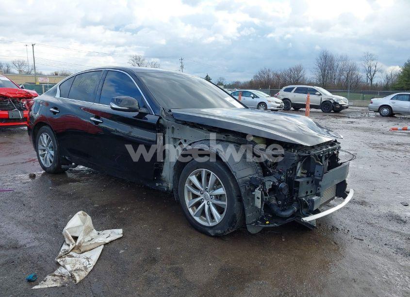 Photo of INFINITI Q50 2.0T PURE