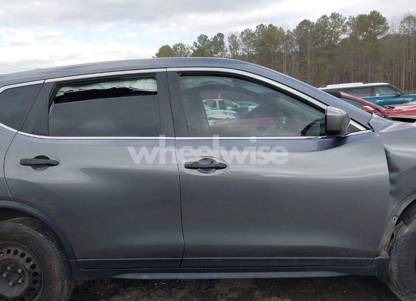 Thumbnail 6 of 2020 NISSAN ROGUE S FWD