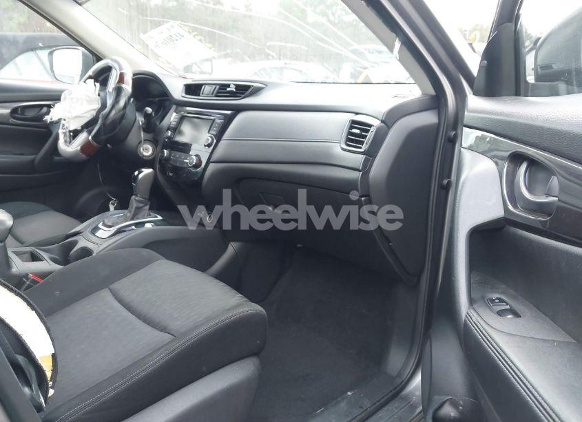 Thumbnail 13 of 2020 NISSAN ROGUE S FWD