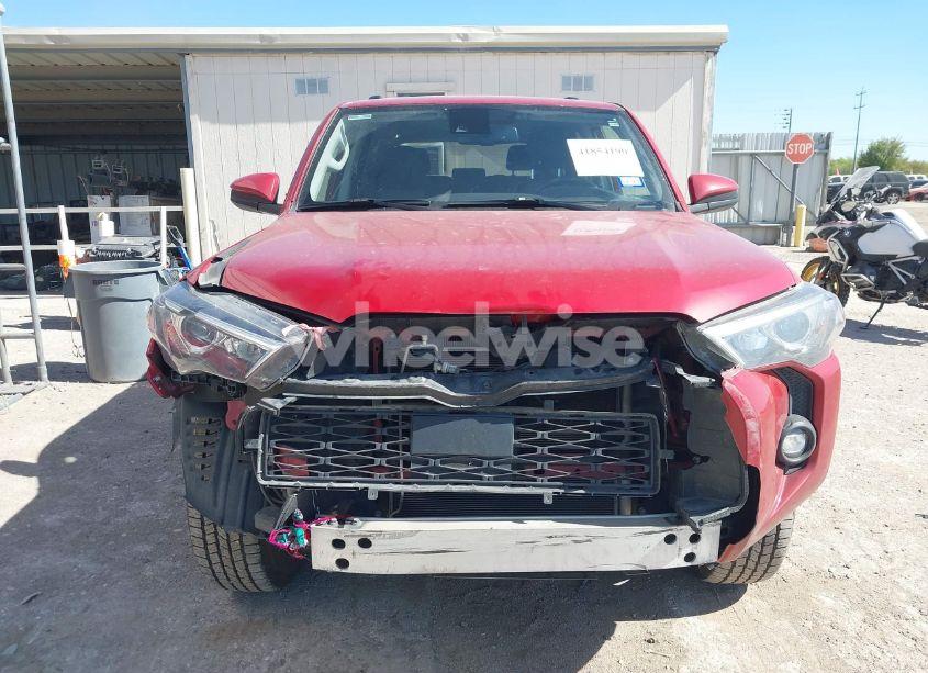 Thumbnail 5 of 2021 TOYOTA 4RUNNER SR5