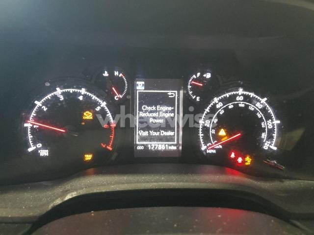 2023 TOYOTA 4RUNNER SE