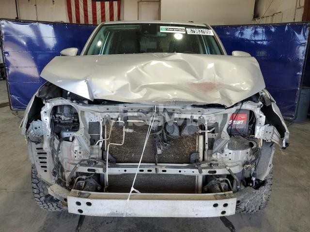 2023 TOYOTA 4RUNNER SE