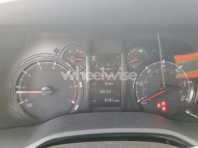 2023 TOYOTA 4RUNNER SE