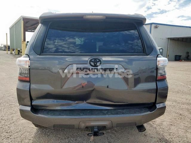 2023 TOYOTA 4RUNNER SE