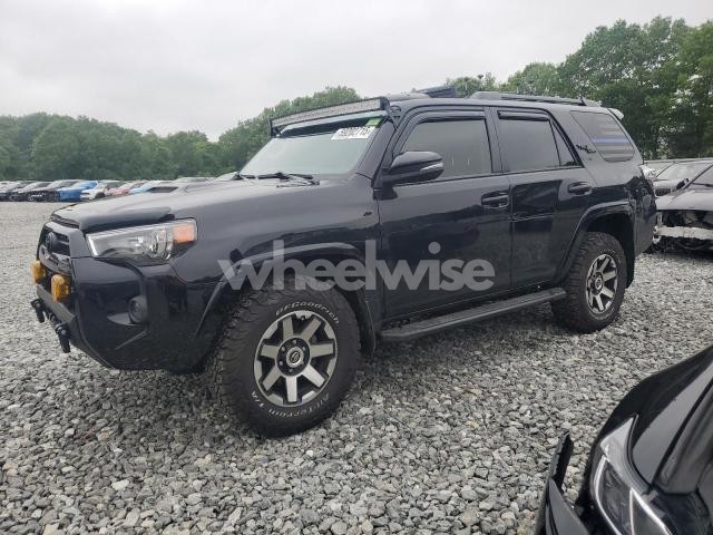 2023 TOYOTA 4RUNNER SE