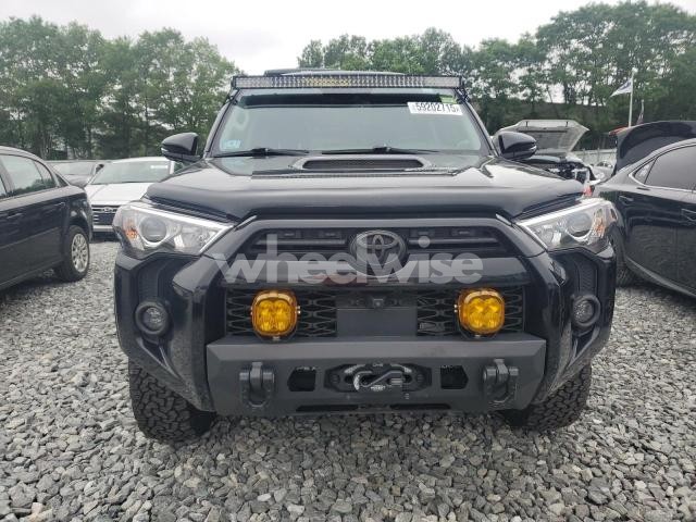 2023 TOYOTA 4RUNNER SE