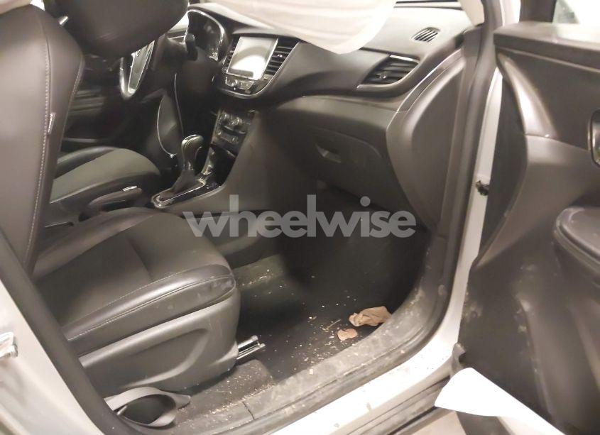 Thumbnail 12 of 2020 BUICK ENCORE FWD PREFERRED