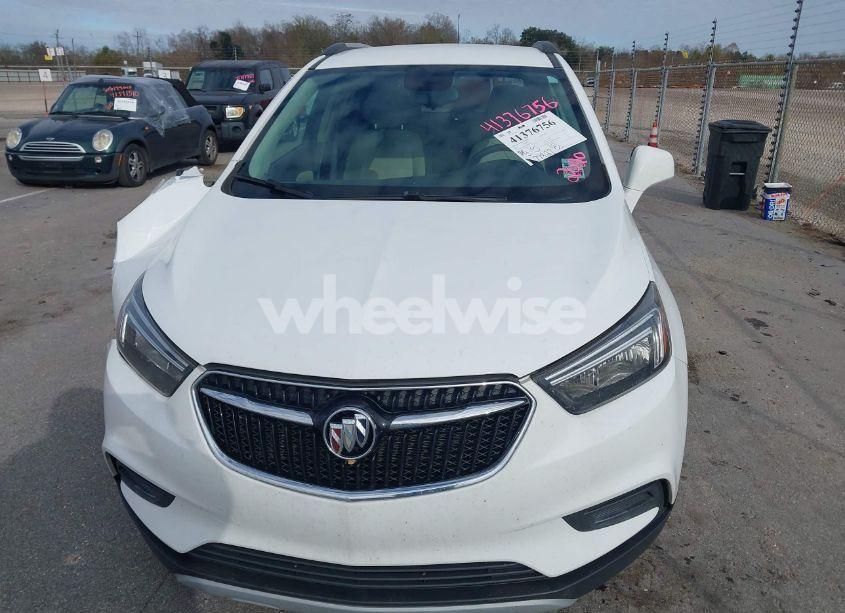 Thumbnail 4 of 2020 BUICK ENCORE FWD PREFERRED
