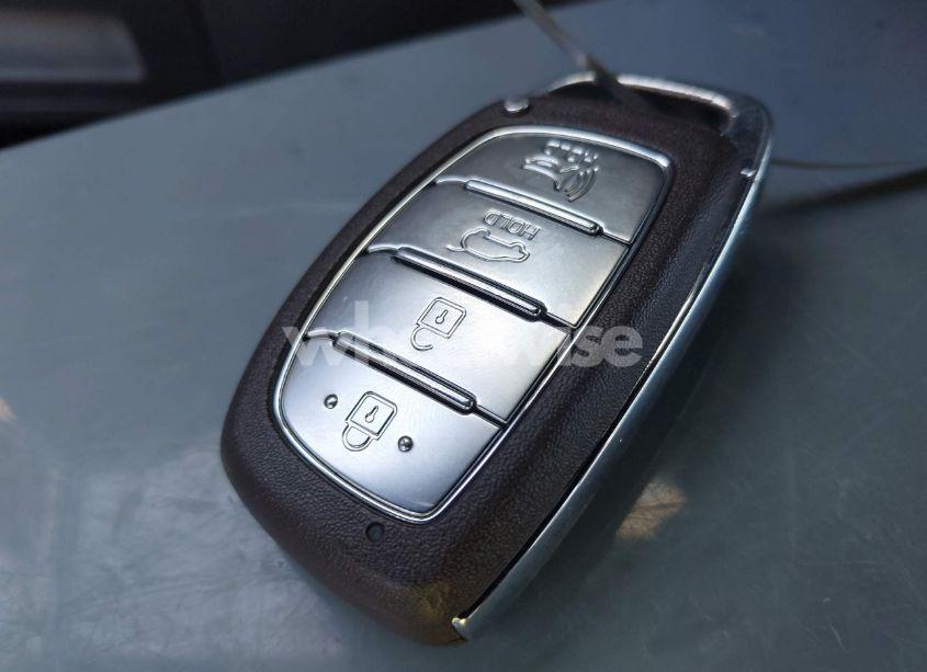 Thumbnail 3 of 2020 HYUNDAI IONIQ HYBRID LIMITED