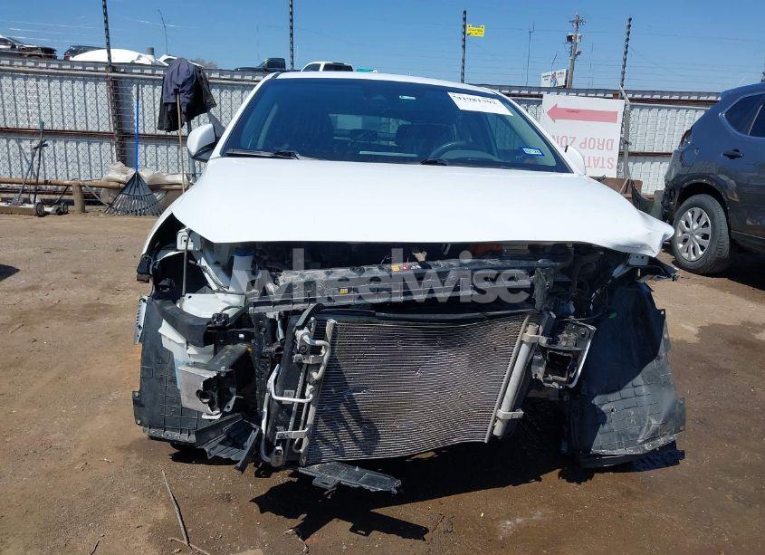 Thumbnail 4 of 2020 HYUNDAI IONIQ HYBRID LIMITED