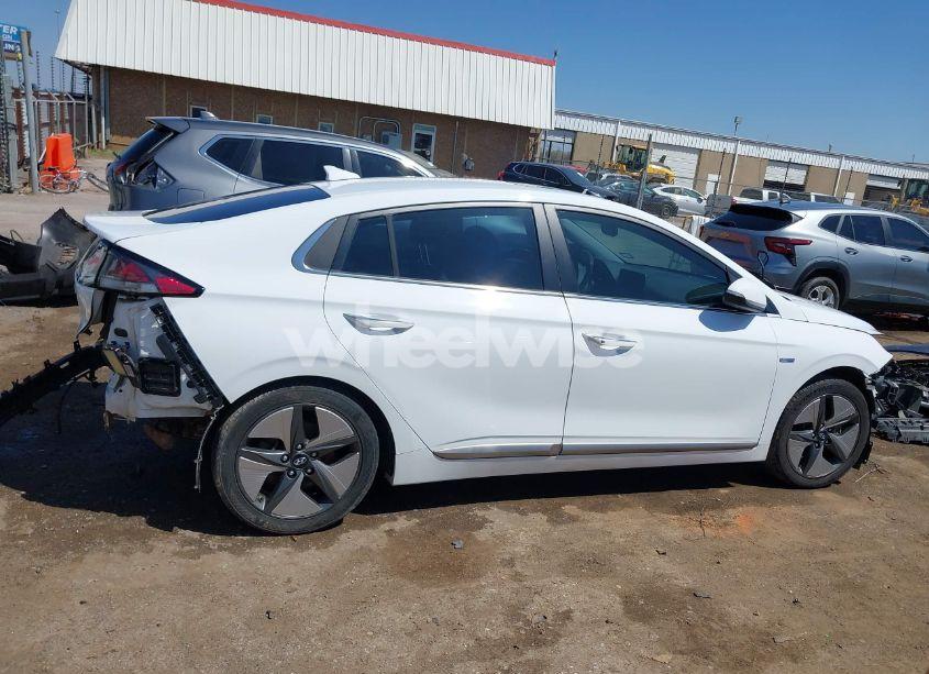 Thumbnail 5 of 2020 HYUNDAI IONIQ HYBRID LIMITED
