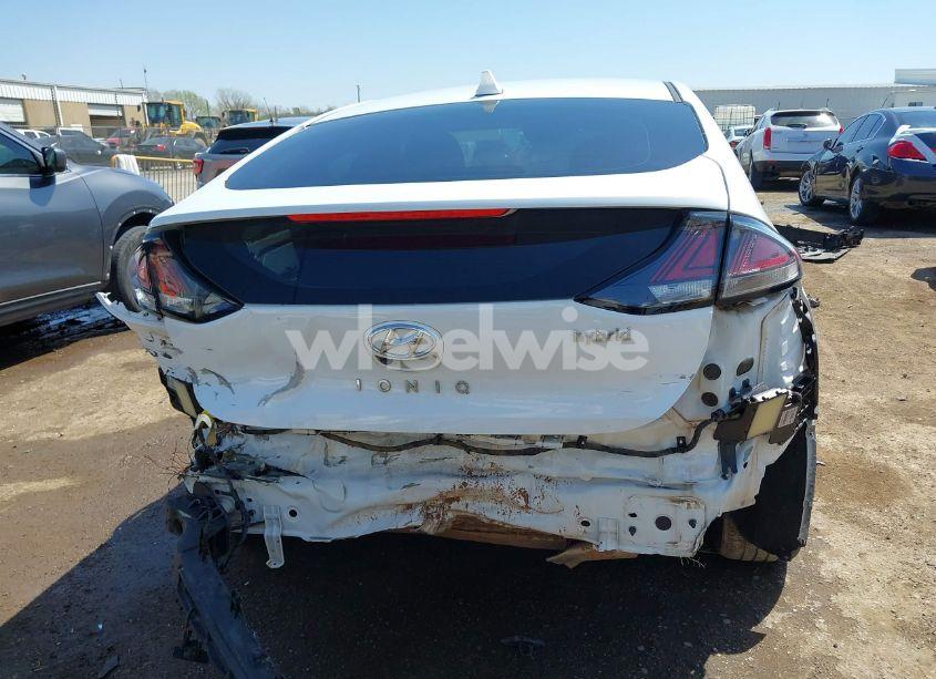 Thumbnail 8 of 2020 HYUNDAI IONIQ HYBRID LIMITED