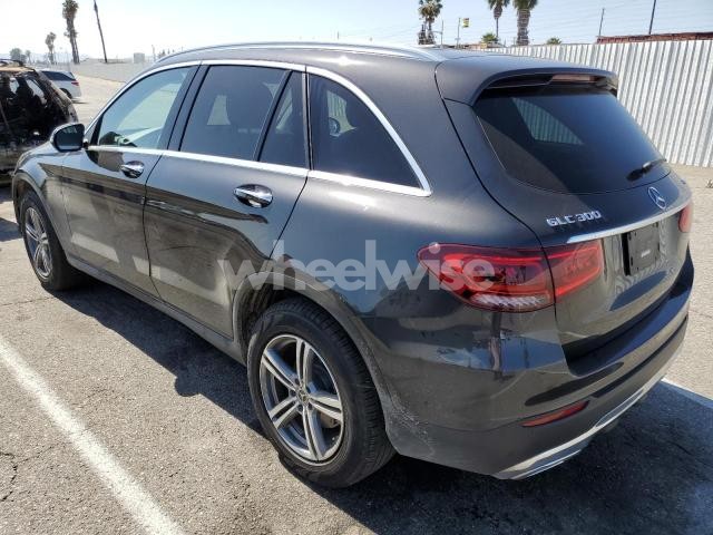 2021 MERCEDES-BENZ GLC 300 4MATIC - Photo 1