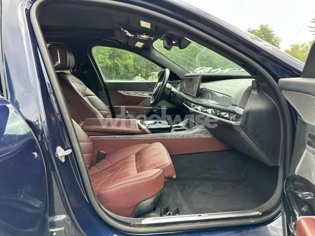 2023 BMW 760 XI