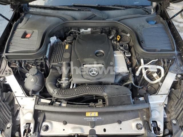 2016 MERCEDES-BENZ GLC 300 4MATIC