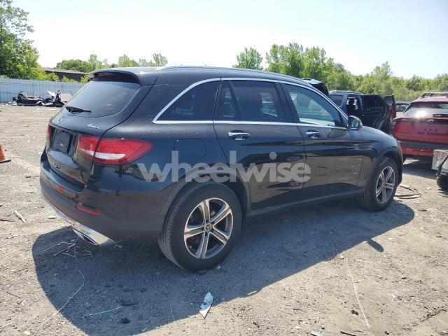 2017 MERCEDES-BENZ GLC 300 4MATIC