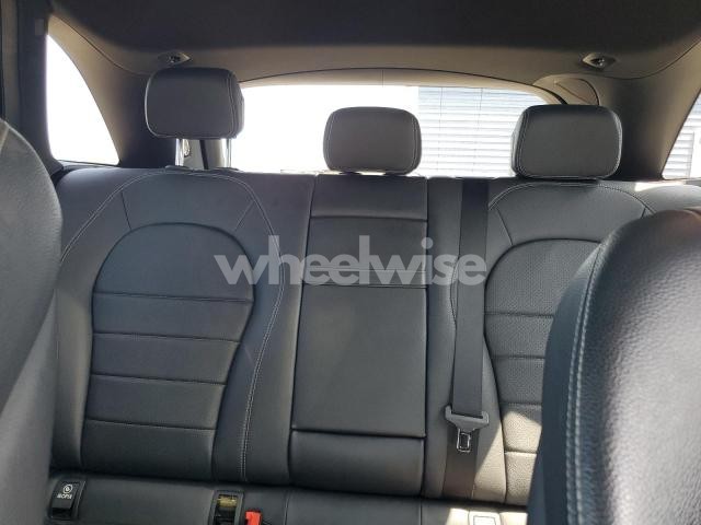2017 MERCEDES-BENZ GLC 300 4MATIC