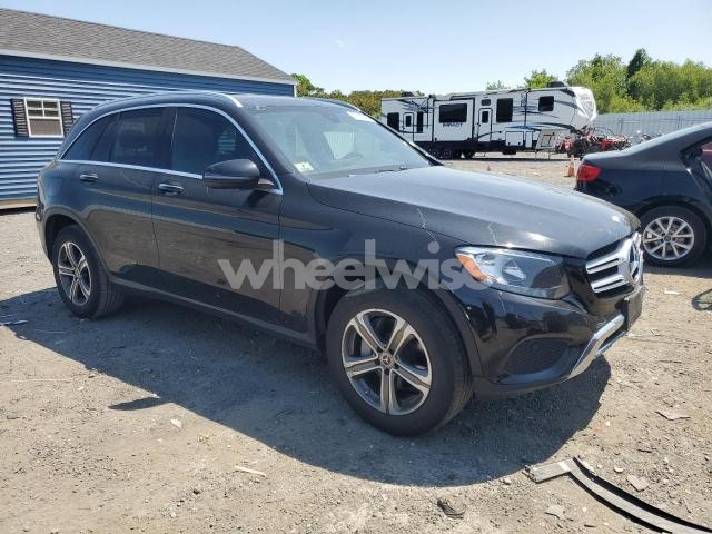 2017 MERCEDES-BENZ GLC 300 4MATIC