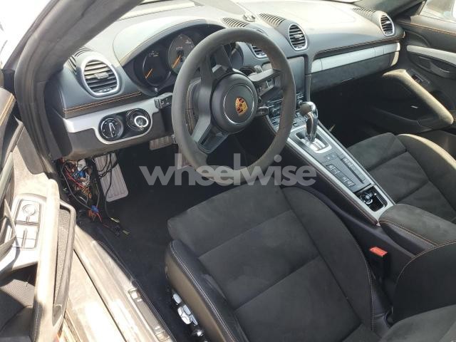 2021 PORSCHE CAYMAN GT4