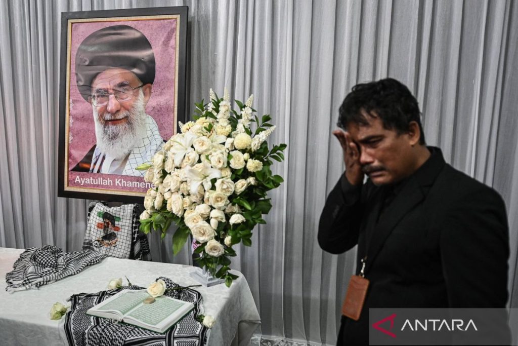 doa-bersama-mengenang-ayatollah-ali-khamenei-2744623