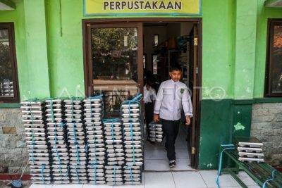 BGN sesuaikan sementara MBG di area terdampak erupsi Anak Krakatau