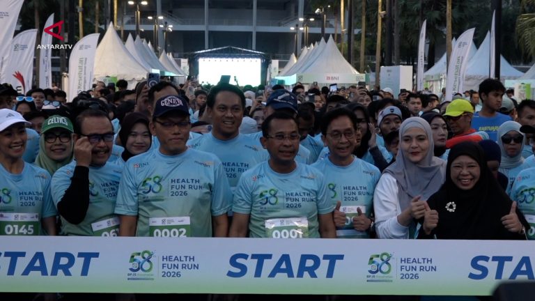 HUT-KE-58-BPJS-KESEHATAN-GELAR-FUN-RUN-DI-GBK-2