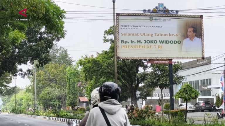 SANS_WALKOT-SOLO-RESPONS-KRITIKAN-GERINDRA-SOAL-PEMKOT-BALIHO-ULTAH-JOKOWI