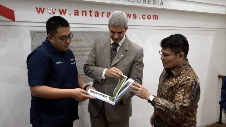 ANTARA-DAN-KUWAIT-PERKUAT-KERJASAMA-DI-BIDANG-PEMBERITAAN