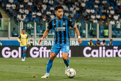 Gol cepat Hakan Calhanoglu bawa Inter Milan menang 1-0 atas Cagliari