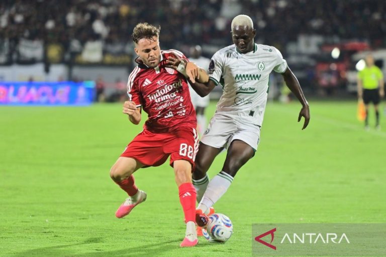 Bali-United-Lawan-Pss-Sleman-040926-fik-1